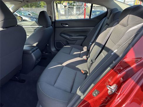 Certified 2022 Nissan Altima 2.5 SV image 14