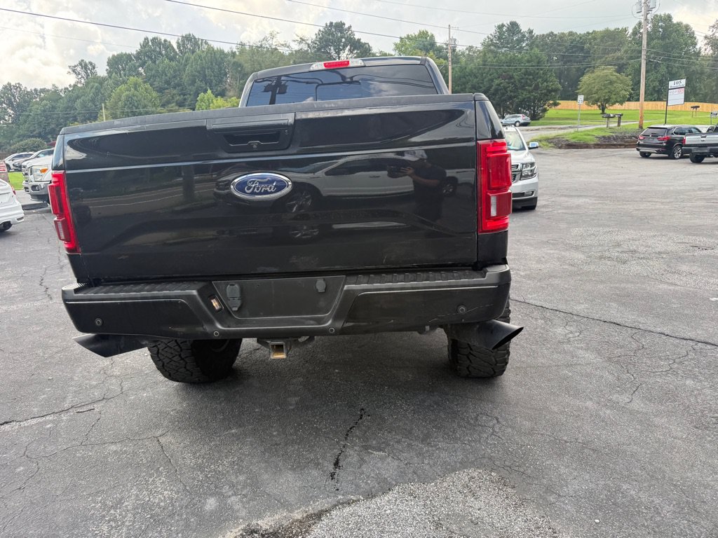 Used 2015 Ford F150 Lariat w/ Equipment Group 502A Luxury AWD/4WD image 18