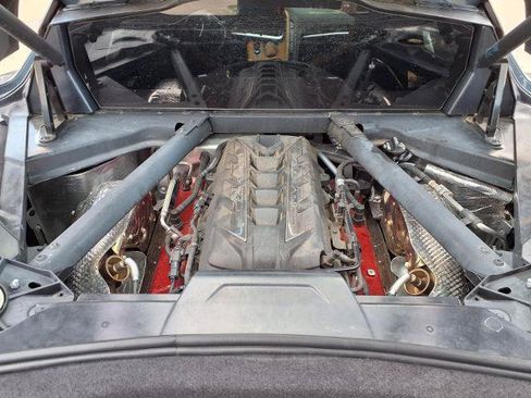Used 2020 Chevrolet Corvette Stingray Preferred Cpe w/ 2LT Preferred Equipment Group RWD image 22