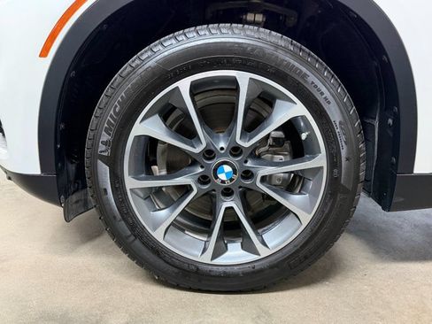 Used 2018 BMW X5 sDrive35i RWD image 11