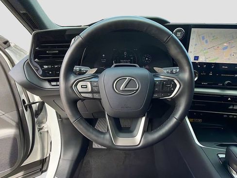 Used 2025 Lexus TX 350 AWD image 42