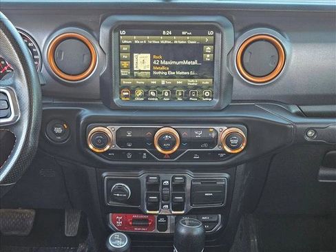 Used 2021 Jeep Gladiator Mojave image 13