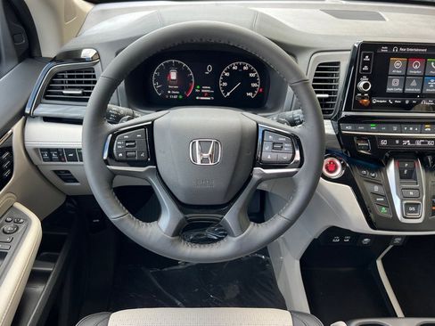 New 2026 Honda Odyssey Elite image 26