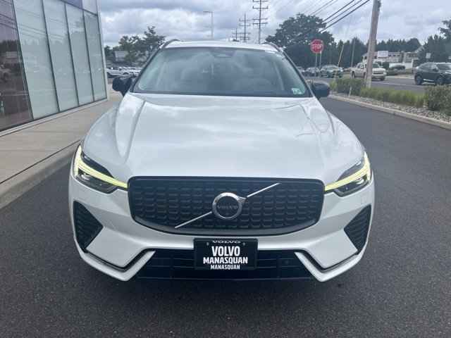 Certified 2023 Volvo XC60 B6 Ultimate w/ Climate Package AWD/4WD image 7