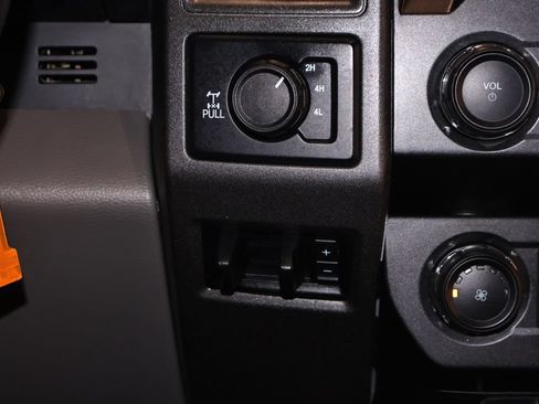 Used 2021 Ford F250 XL w/ STX Appearance Package AWD/4WD image 23