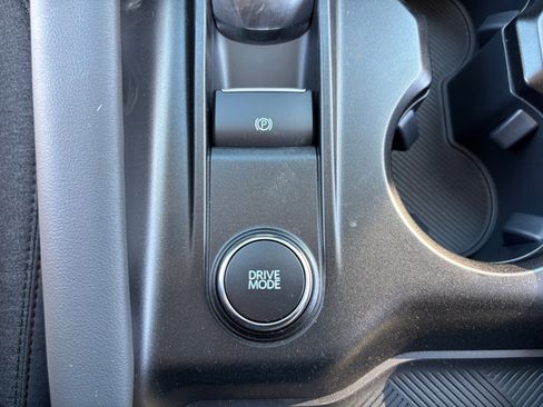 New 2025 Ford Explorer Active image 29