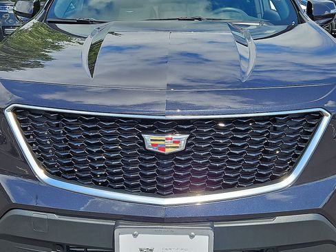 Certified 2023 Cadillac XT4 Sport w/ Cold Weather Package AWD/4WD image 9