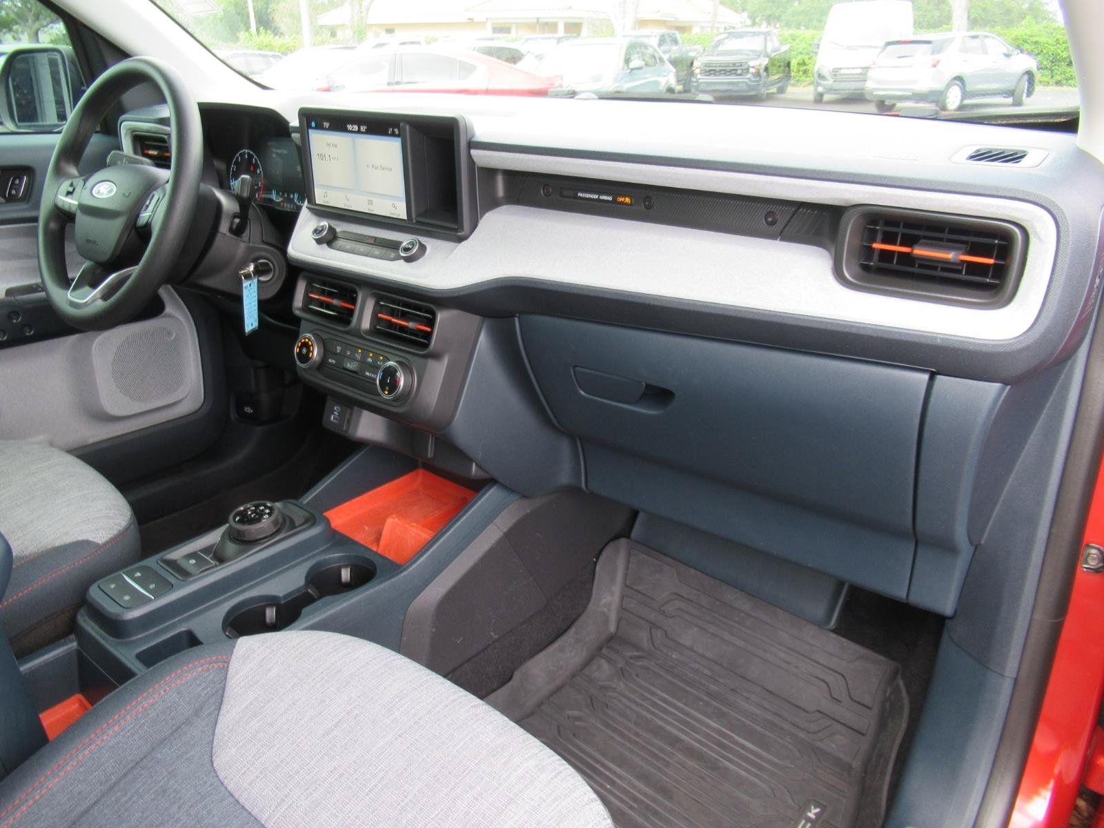 Used 2023 Ford Maverick XLT FWD image 16