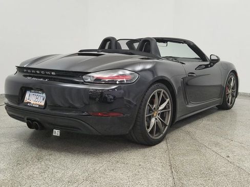 Used 2018 Porsche 718 Boxster S RWD image 5
