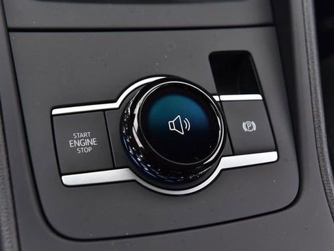 New 2025 Volkswagen Tiguan S image 16