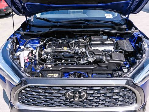 Certified 2024 Toyota Corolla Cross XLE FWD image 28