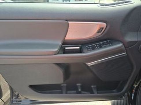 Certified 2025 Ford Expedition Max Active AWD/4WD image 9