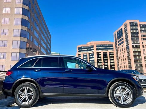 Certified 2022 Mercedes-Benz GLC 300 4MATIC image 9