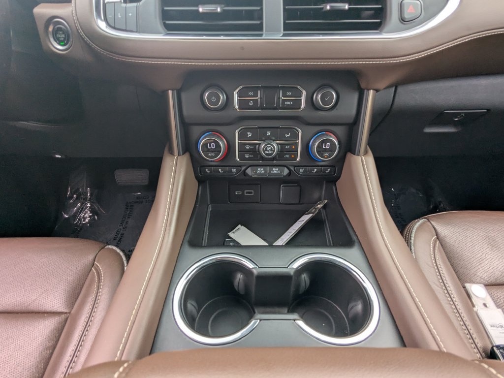 Used 2023 Chevrolet Tahoe High Country RWD image 6
