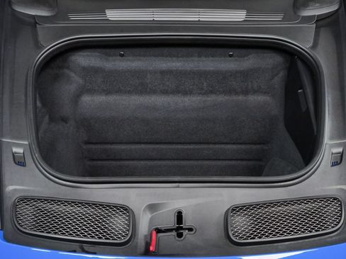 Certified 2024 Porsche 911 GT3 RWD image 28