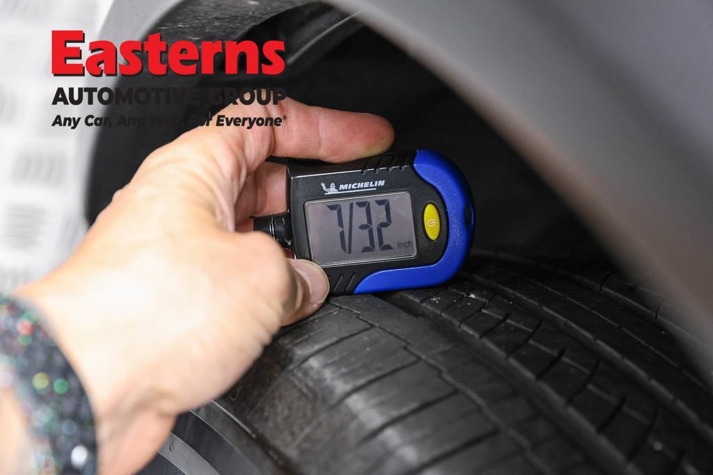 Used 2023 Nissan Rogue SV AWD/4WD image 28
