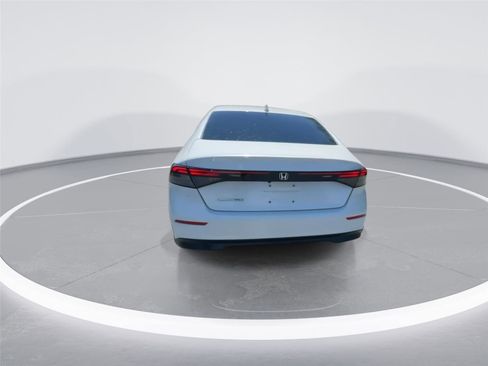 Used 2023 Honda Accord EX image 7
