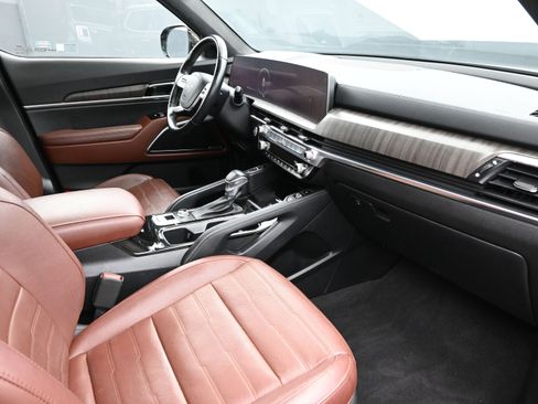 Used 2023 Kia Telluride SX Prestige image 28