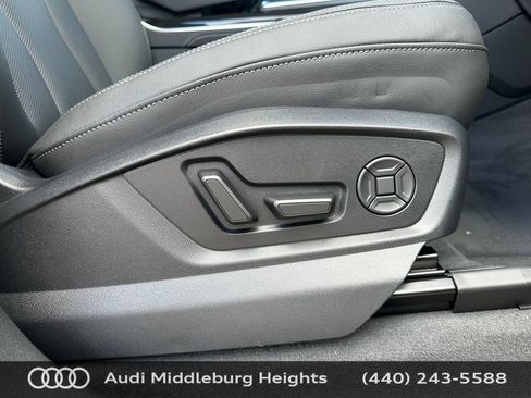 Used 2026 Audi Q8 Premium Plus AWD/4WD image 21