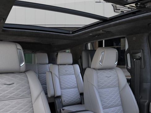 New 2026 Cadillac Escalade Platinum Sport w/ LPO, ONYX Package AWD/4WD image 24