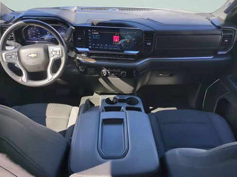 Used 2024 Chevrolet Silverado 2500 LT image 14