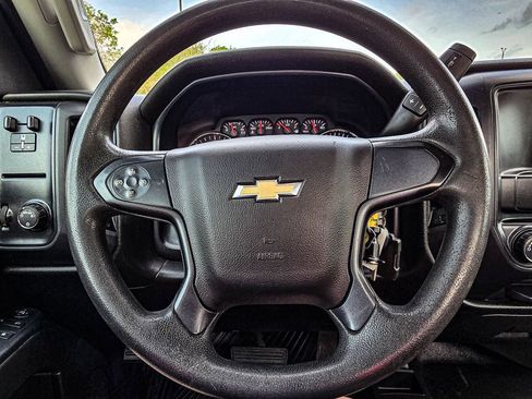 Used 2019 Chevrolet Silverado 2500 W/T w/ WT Convenience Package AWD/4WD image 25