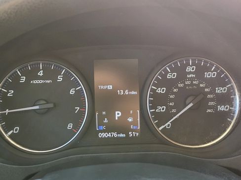 Used 2019 Mitsubishi Outlander ES image 20