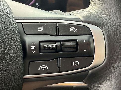 Used 2024 Kia Sportage EX FWD image 31
