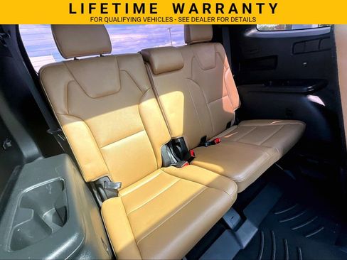 Used 2022 Kia Telluride SX w/ Towing Package FWD image 30