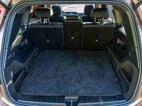 Used 2023 Mercedes-Benz GLB 250 4MATIC image 25