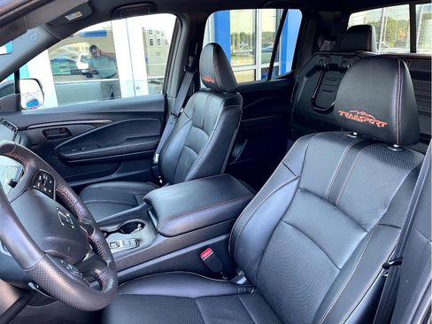 Certified 2025 Honda Ridgeline TrailSport image 12