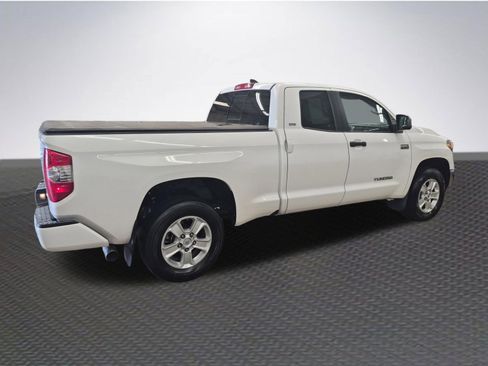 Used 2021 Toyota Tundra SR5 AWD/4WD image 4