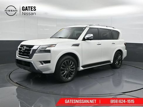 Used 2023 Nissan Armada Platinum w/ Captain's Chairs Package AWD/4WD image 6