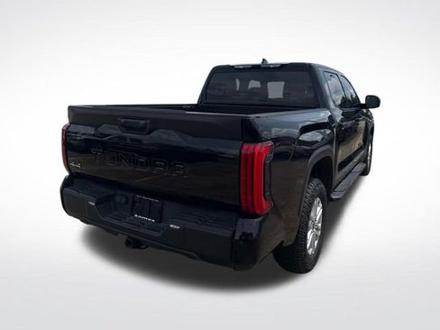 Used 2024 Toyota Tundra SR5 AWD/4WD image 11