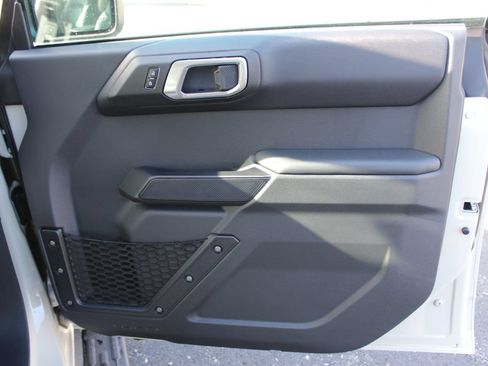 New 2026 Ford Bronco Outer Banks AWD/4WD image 11