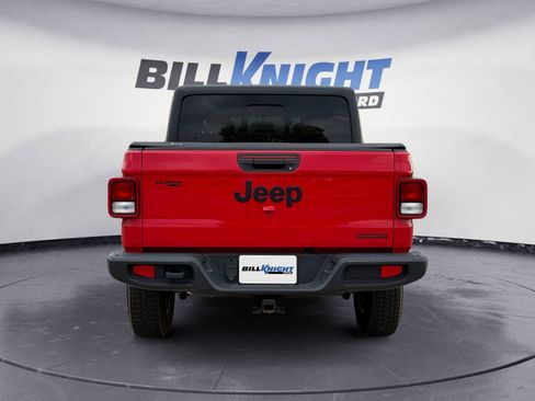 Used 2020 Jeep Gladiator Sport w/ Quick Order Package 24S AWD/4WD image 4