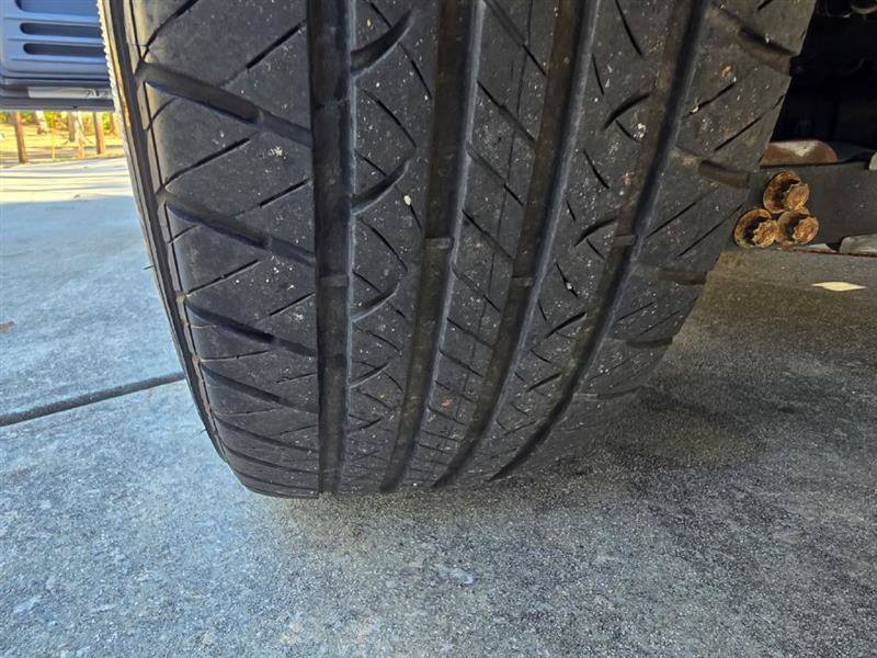Used 2004 Honda Element EX image 39