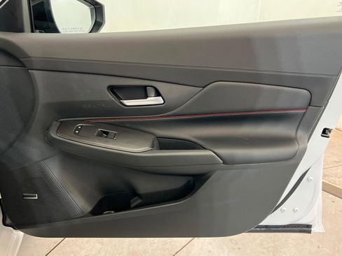 New 2026 Nissan Sentra SR w/ SR Premium Package image 22