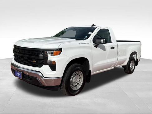 Used 2026 Chevrolet Silverado 1500 W/T w/ WT Safety Package RWD image 4