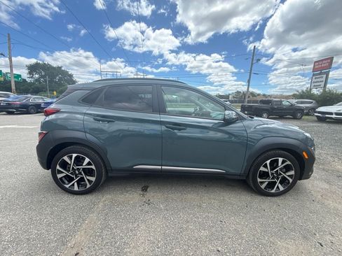 Used 2023 Hyundai Kona Limited AWD/4WD image 6