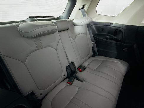 Used 2024 Honda Pilot EX-L image 34