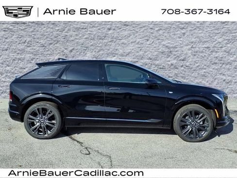 New 2026 Cadillac Optiq Sport 2 image 4