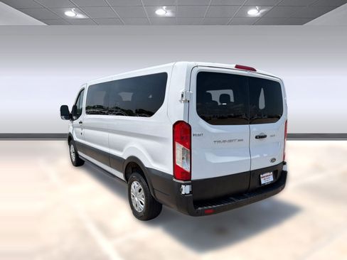 Used 2022 Ford Transit 350 XLT RWD image 3
