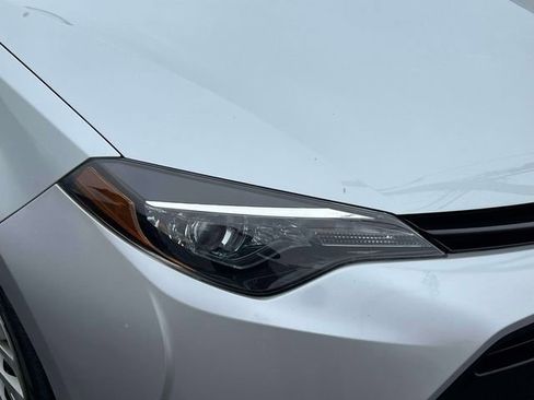 Certified 2018 Toyota Corolla LE image 12