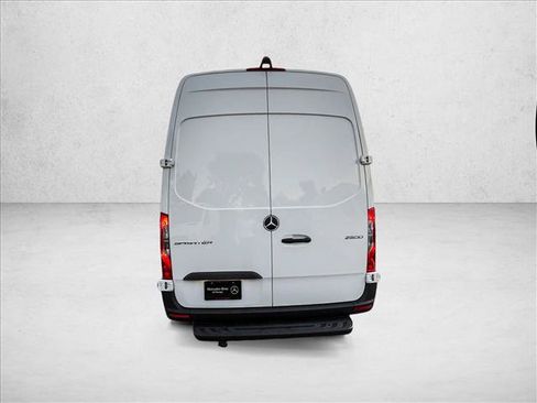 Used 2026 Mercedes-Benz Sprinter 2500 image 6
