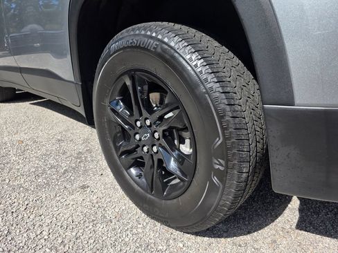 Used 2023 Chevrolet Traverse LS w/ Midnight/Sport Edition FWD image 6