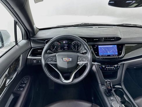 Used 2022 Cadillac XT6 Premium Luxury FWD image 23