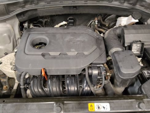 Used 2018 Hyundai Santa Fe Sport image 30