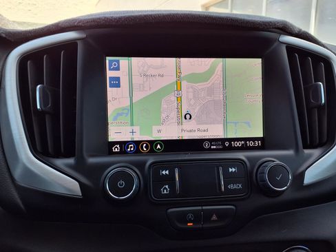 Used 2023 GMC Terrain SLE w/ Driver Convenience Package FWD image 21