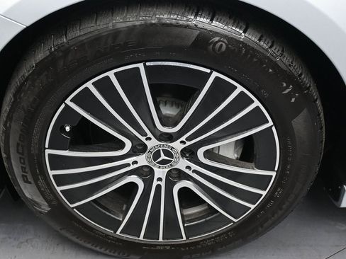 Used 2024 Mercedes-Benz E 350 4MATIC Sedan w/ Leather Package image 44